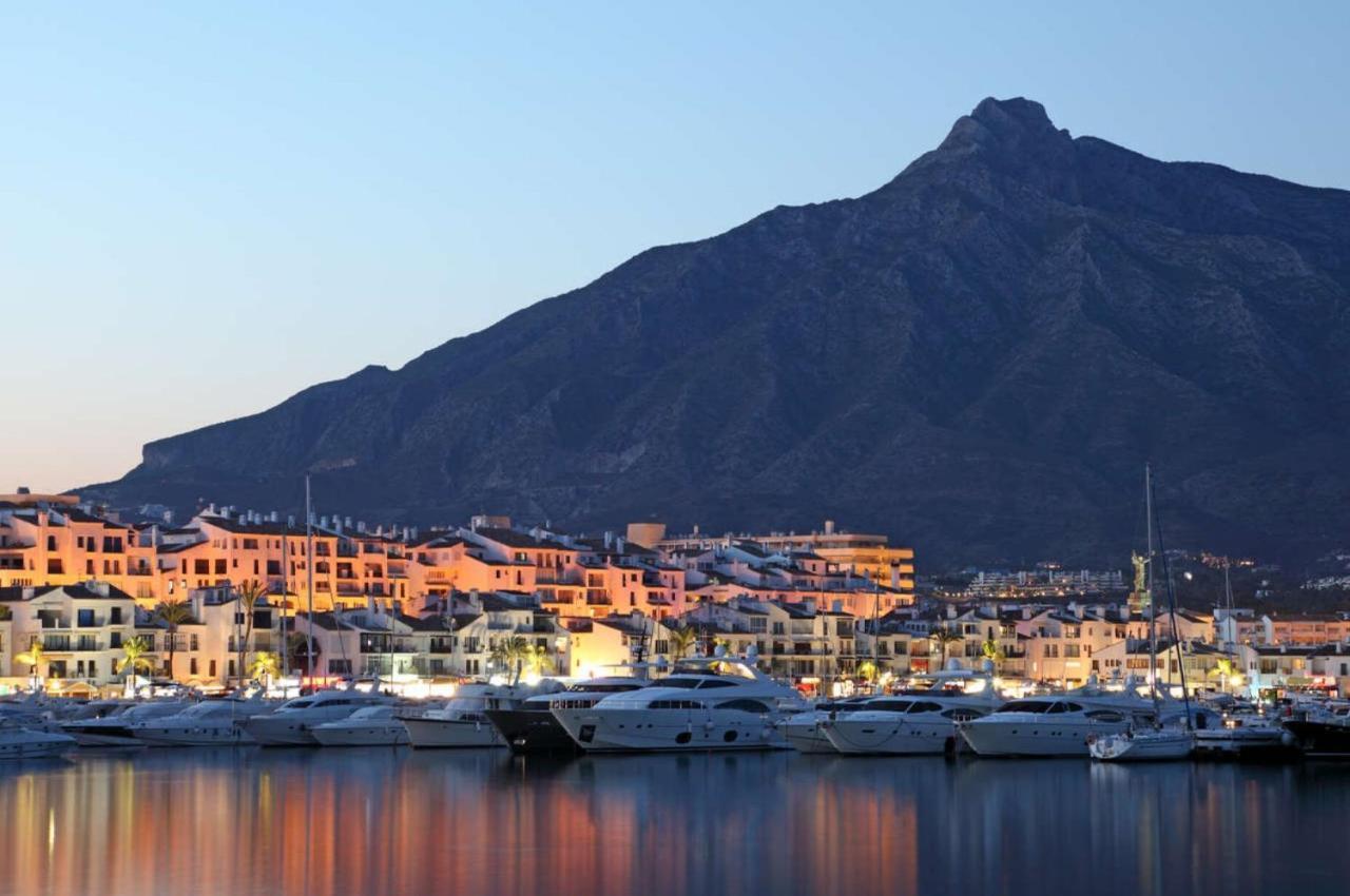 Beach & Puerto Banus Marbella Penthouse ภายนอก รูปภาพ